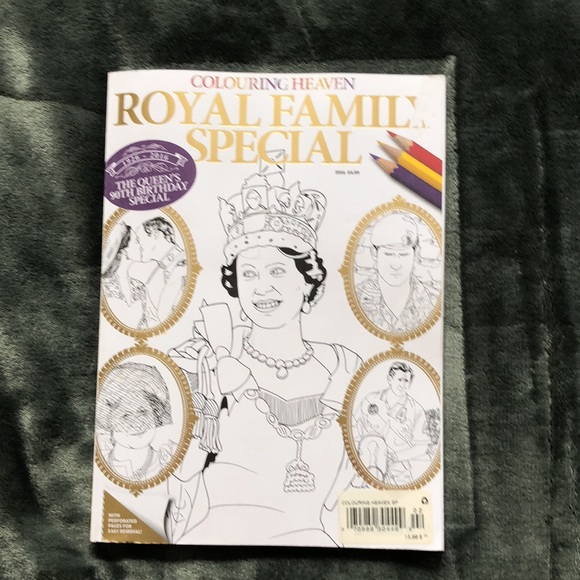 Colouring Bundle - Picture 4 of 6